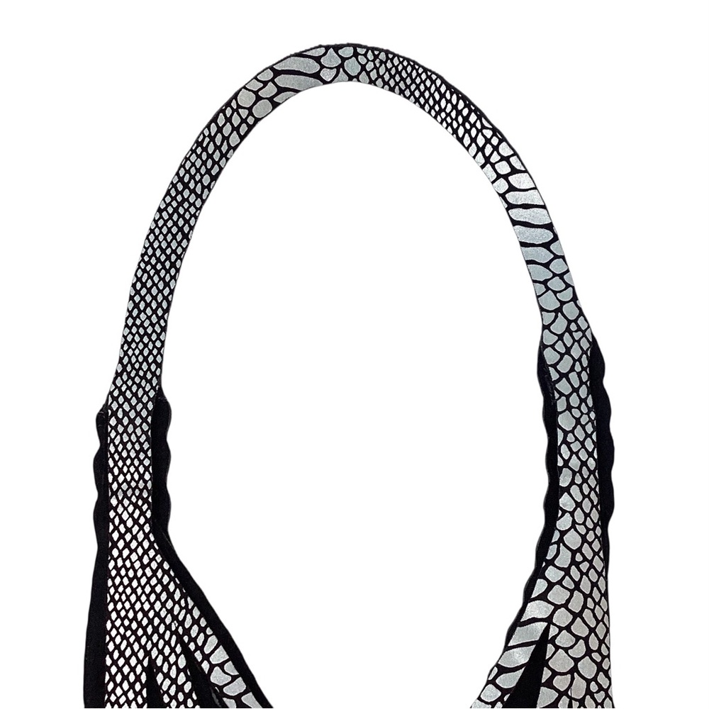 ULI Amsterdam Avant-Garde Statement Necklace – Bold Modern Pearl/Chain Style - Picture 6 of 8